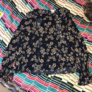Long Sleeved Flowy Top